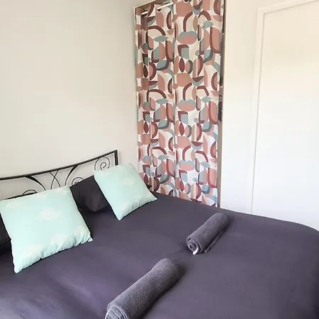 2p, Balcon, Parking Proche Apartman *