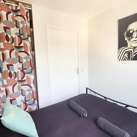 Apartman 2p, Balcon, Parking Proche