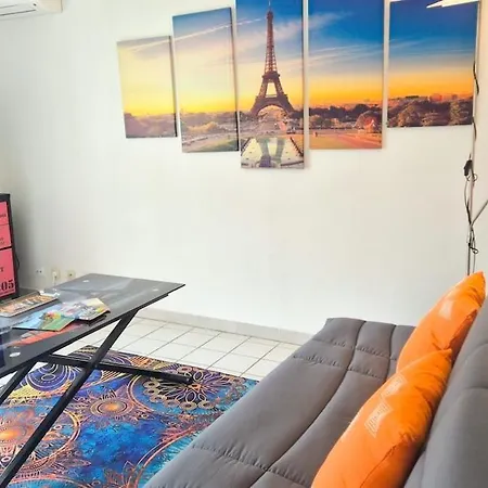 2p, Balcon, Parking Proche * Nizza