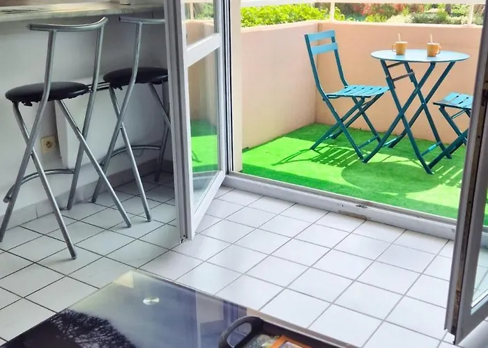 2p, Balcon, Parking Proche Lejlighed Nice